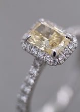 Load image into Gallery viewer, 18ct White Gold, 1.00ct Yellow Laboratory Grown Diamond Cluster Ring