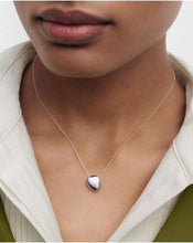 Load image into Gallery viewer, Wave Necklace, Silver