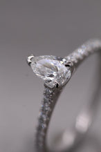 Load image into Gallery viewer, Platinum, 0.50ct F VS2 Mined Diamond Ring
