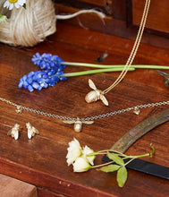 Load image into Gallery viewer, Baby Bee Bracelet, Goldplate