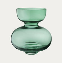 Load image into Gallery viewer, Alfredo Vase Light Green