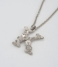 Load image into Gallery viewer, Floral Letter K Necklace, Silver