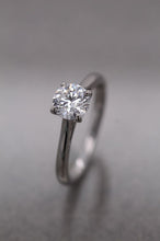 Load image into Gallery viewer, Platinum, 1.00ct F Si1 Mined Diamond Ring