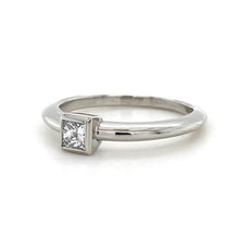 Load image into Gallery viewer, Platinum, 0.25ct F VS1 Mined Diamond Ring