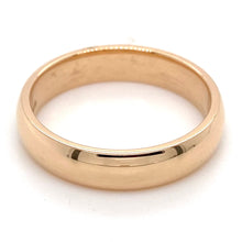 Load image into Gallery viewer, 18ct Red Gold, 5mm Traditonal Court Wedding Ring