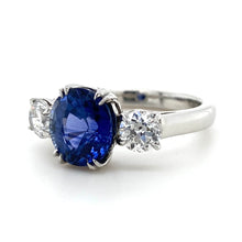 Load image into Gallery viewer, Platinum, 2.54ct Sapphire & 0.71tcw Old Cut Diamond Ring