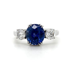 Load image into Gallery viewer, Platinum, 2.54ct Sapphire & 0.71tcw Old Cut Diamond Ring
