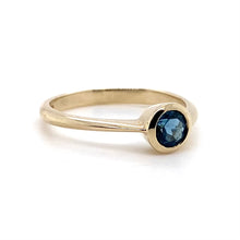 Load image into Gallery viewer, 9ct Yellow Gold, London Blue Topaz Ring
