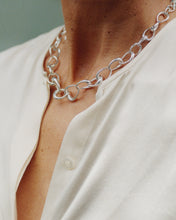 Load image into Gallery viewer, Offspring Graduated Link Necklace, Sterling Silver