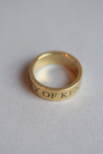 Load image into Gallery viewer, University of Kent Gold Vermeil band (6mm), Sterling Silver