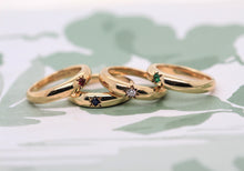 Load image into Gallery viewer, 9ct Yellow Gold, Star-Set Emerald Ring