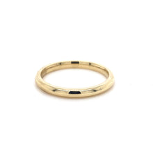 Load image into Gallery viewer, 18ct Yellow Gold, 2mm Traditional Court Wedding Ring