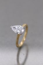 Load image into Gallery viewer, 18ct Yellow Gold & Platinum, 2.08ct D VVS1 Laboratory Grown Diamond Ring