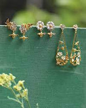 Load image into Gallery viewer, Posy Bloom Bee Earrings, Silver & Goldplate