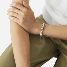 Load image into Gallery viewer, Reflect Bangle Medium, Sterling Silver