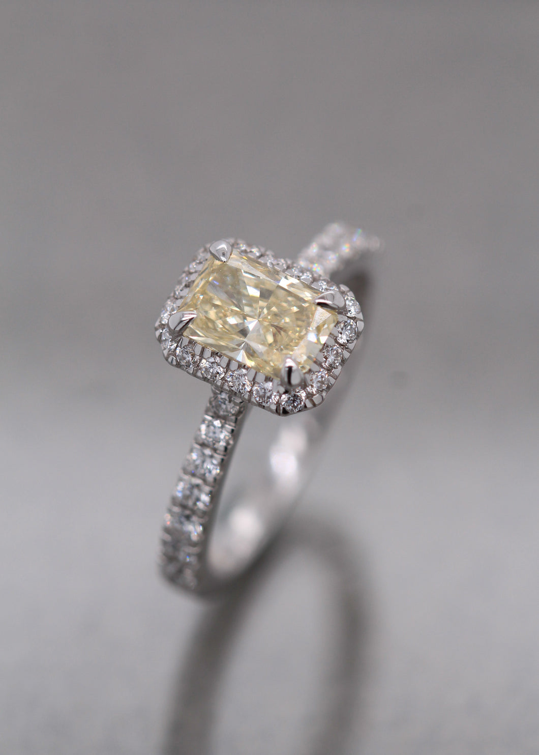 18ct White Gold, 1.00ct Yellow Laboratory Grown Diamond Cluster Ring