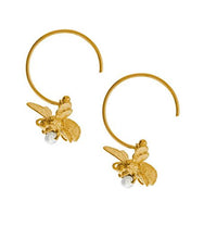 Load image into Gallery viewer, Flying Bee Pearl Hoop Earrings, Goldplate
