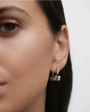 Load image into Gallery viewer, Loop Hoops, Silver
