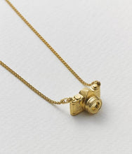 Load image into Gallery viewer, In-line Vintage Camera Necklace, Goldplate
