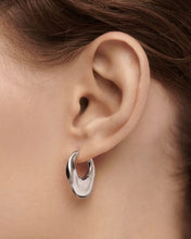 Load image into Gallery viewer, Volcano Hoops, Silver
