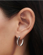 Load image into Gallery viewer, Helix Hoops, Silver
