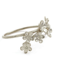 Load image into Gallery viewer, Forget Me Not Flower Trail Stacking Ring, Sterling Silver
