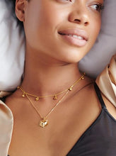 Load image into Gallery viewer, Untamed Deco Hearts Necklace, Goldplate
