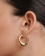 Load image into Gallery viewer, Riba Hoops, Goldplate
