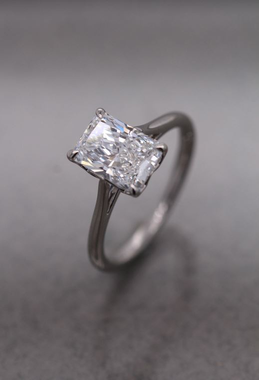 Platinum, 2.01ct D VS1 Laboratory Grown Diamond Ring