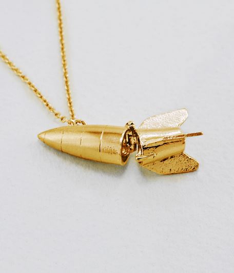 Rocket Locket, Goldplate