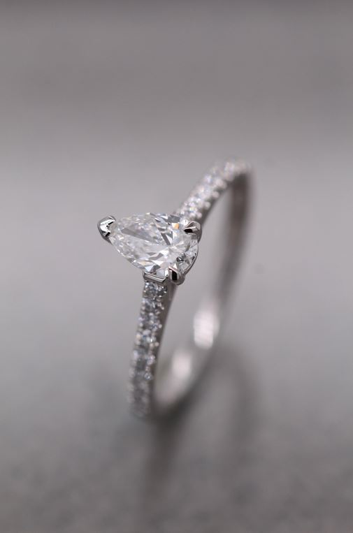 Platinum, 0.50ct F VS2 Mined Diamond Ring