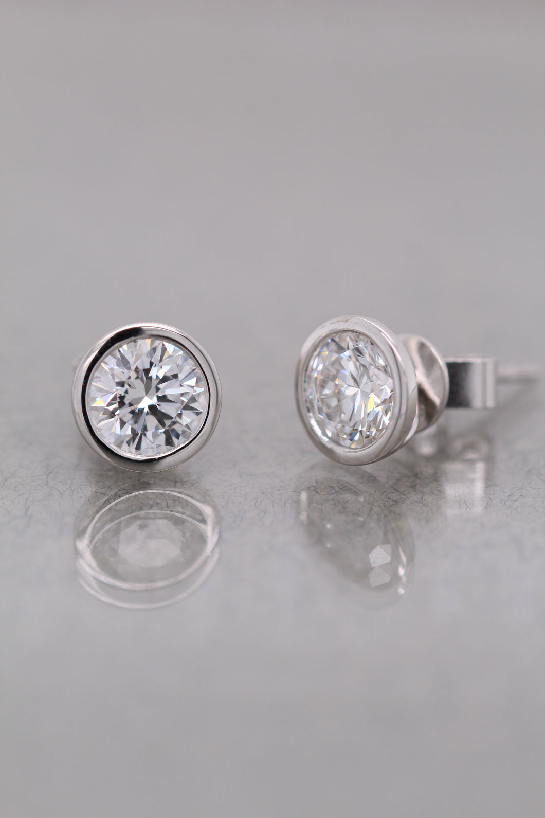 Platinum, 2.00tcw D VS1 Laboratory Grown Diamond Earrings