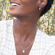 Load image into Gallery viewer, Daisy Necklace, Silver &amp; Gold

